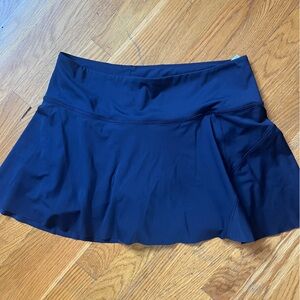 Athleta Ace tennis skirt 13.5” size large blue.